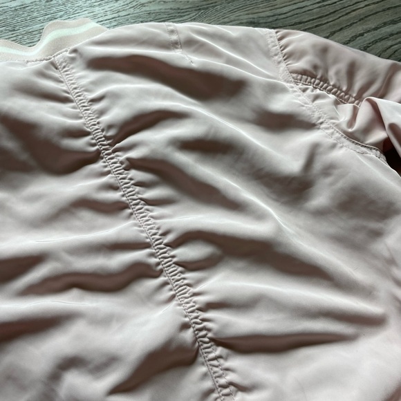 Divided Juniors Pink and White Bomber Jacker, size 2 - Picture 5 of 13